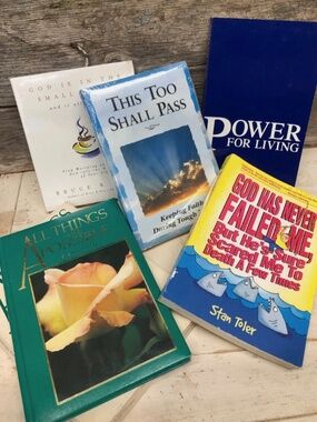 Lot of 5 VTG New & EUC Religious Books *Spirituality *Christianity *God *Faith